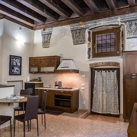 Apartman Palazzo Degli Affreschi